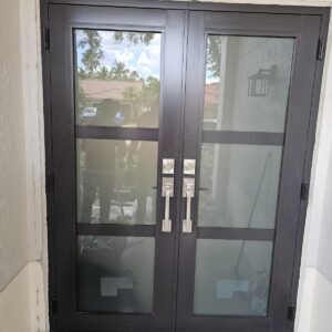 Front Doors 4 - Lisandro